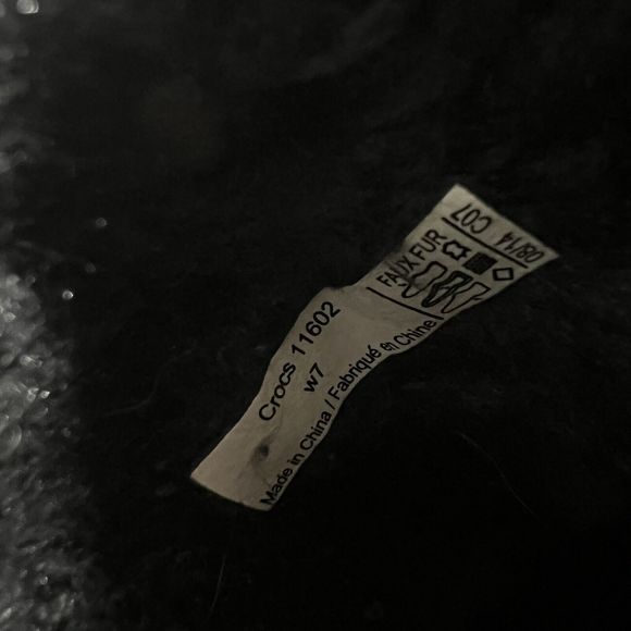 Crocs Cobbler Suede Leather Clogs Slip On Black Faux Fur Lining 11602 Womens 7 - Picture 8 of 8